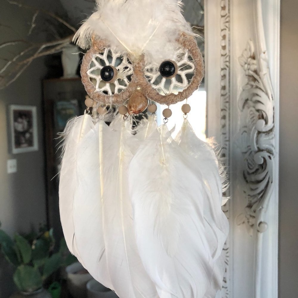 PIER 1 IMPORTS BOHO HANGING OWL WITH FEATHERS NWT